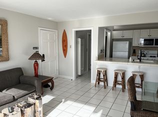 2006 W Oceanfront, Newport Beach, CA 92663