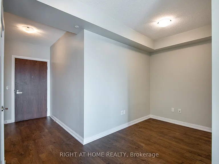 275 Village Green Sq #3225 — Photo 7