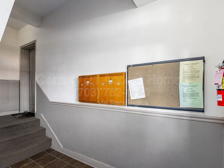 1303 S Walter Reed Dr #201 — Photo 29