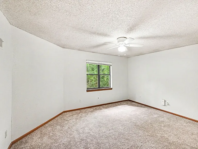 8213 N Everton Ave — Photo 11