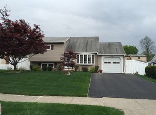 1943 Catasauqua Rd, Bethlehem, PA 18018