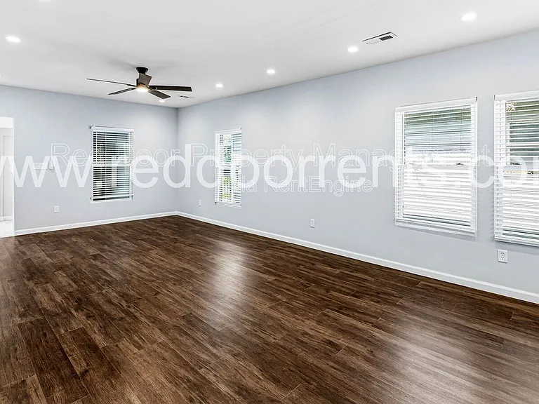 2320 Spann Ave — Photo 6