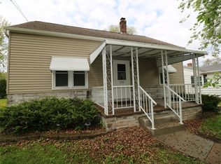 449 N Lark St, Oshkosh, WI 54902