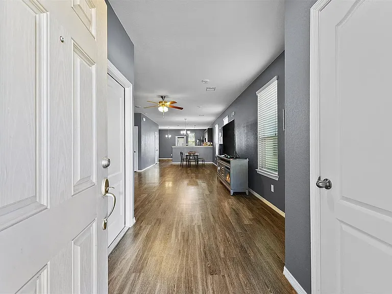 13206 Clifton Hill Ln — Photo 4