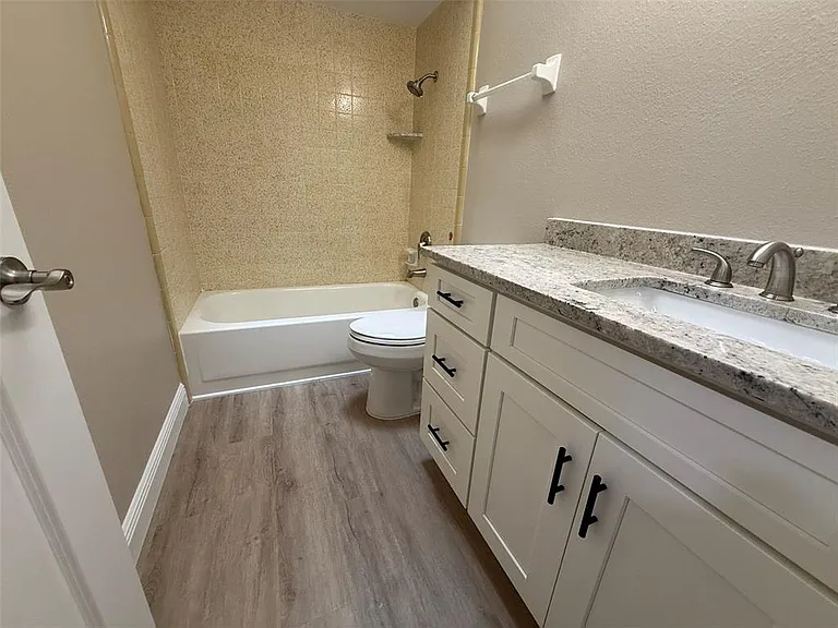 3111 Riverside Dr #A — Photo 13
