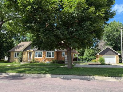 201 5th Ave N, Lakefield, MN, 56150