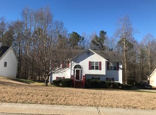 426 Arrowhatchee Dr, Winder, GA 30680
