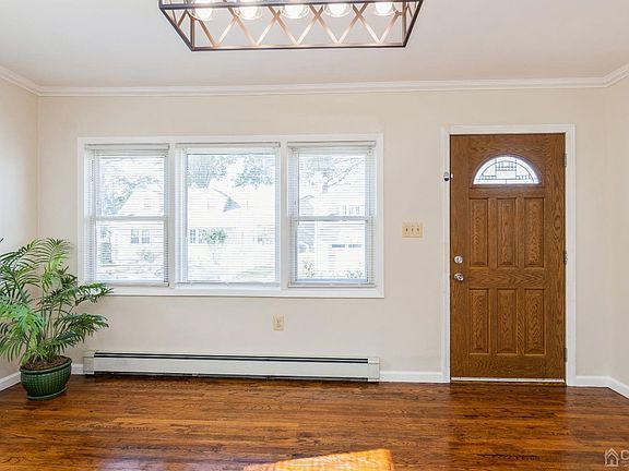 4th image of 1229 Whelan Pl