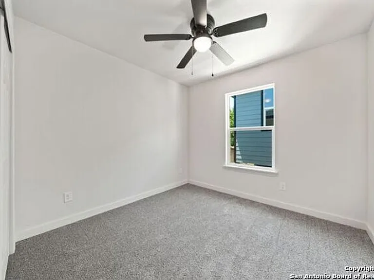 227 S Grimes St #102 — Photo 18