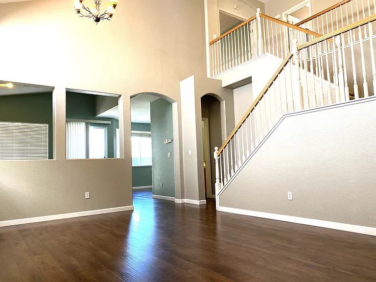 Raymar Way — Photo 9