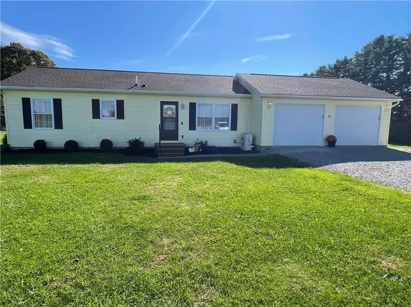 31 Sherbondy Rd, Greenville, PA 16125