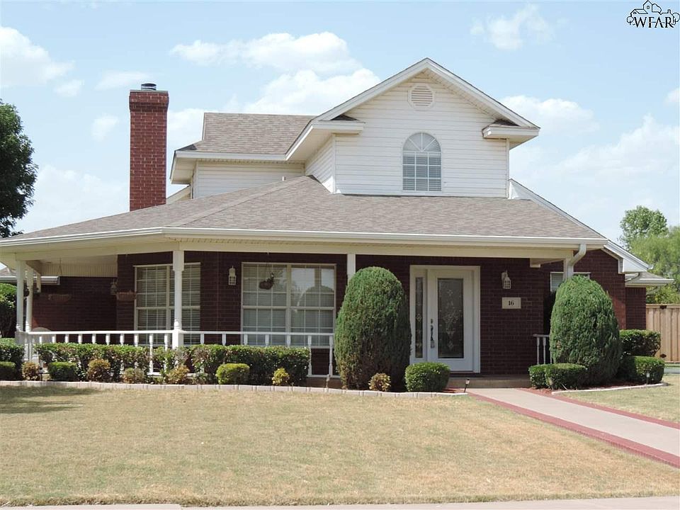 1st image of 16 Park Place Cir