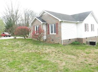 471 Hailey Ridge Ln, Gainesboro, TN 38562