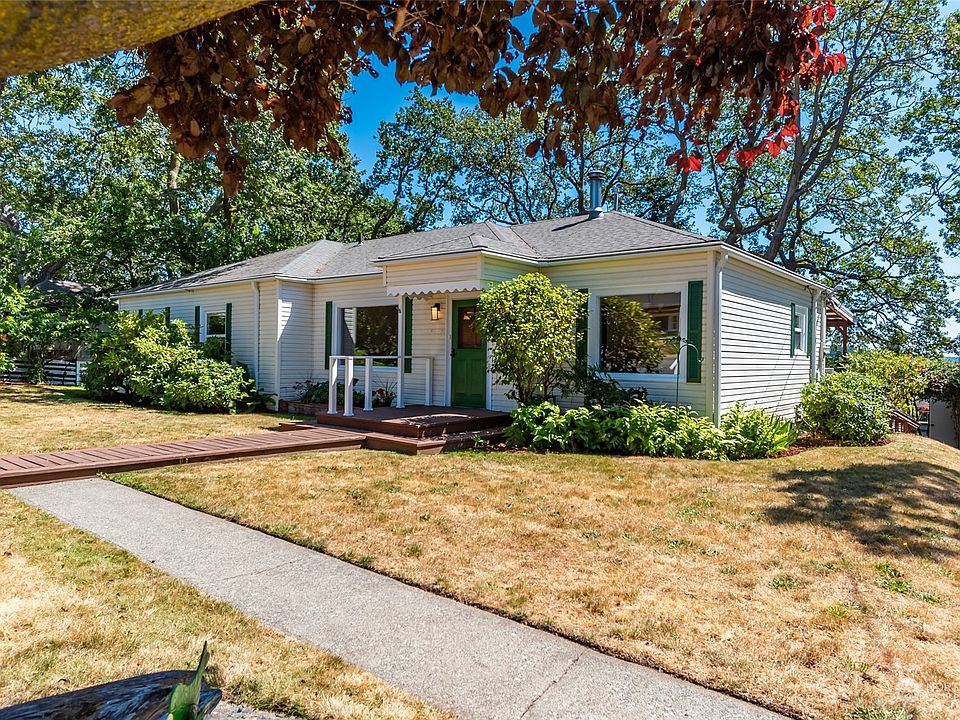 1st image of 1537 SE 8th Avenue