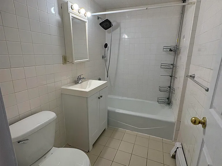 518 Adams St #REAR HOUSE — Photo 7