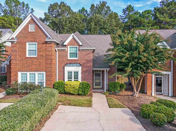 2051 Stone Brook Dr, Birmingham, AL 35242