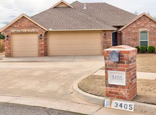 3405 Sparrow Dr, Moore, OK 73165