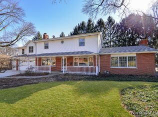 1610 Center Ave, Wheaton, IL 60189