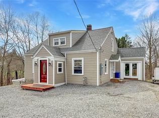 701 Lovers Ln, Steubenville, OH 43953