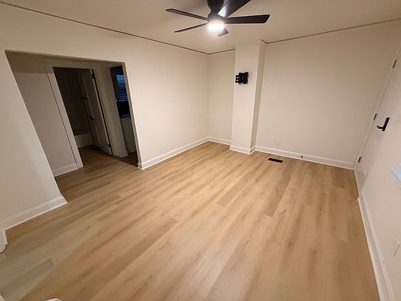 4th image of 1608 W Blue Ridge Dr #1608