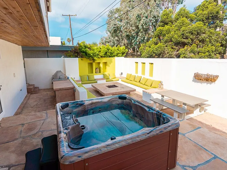 27112 Malibu Cove Colony Dr — Photo 12