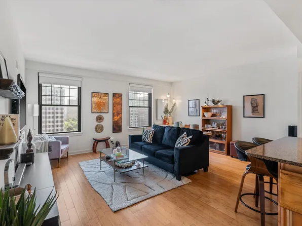 109 N Main St APT 812, Memphis, TN 38103