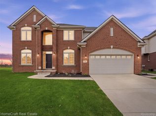 1961 Pimlico Dr, Canton, MI 48188