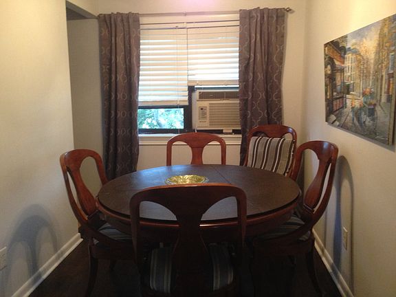 2nd image of 91 Tulip Ave APT Hc4