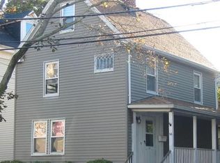 14 Violet St, Lynn, MA 01902