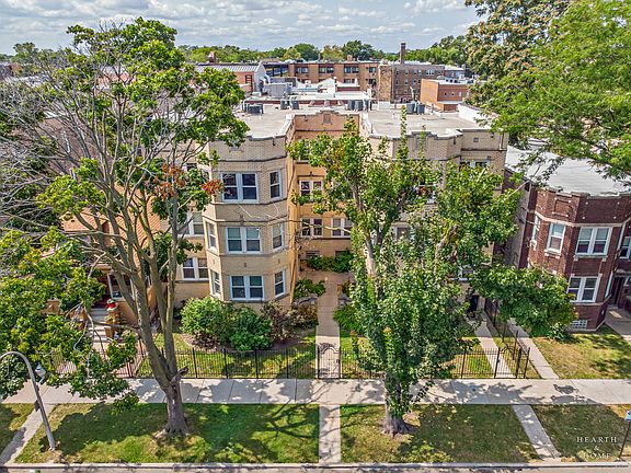2nd image of 6312 N Fairfield Ave APT 1A