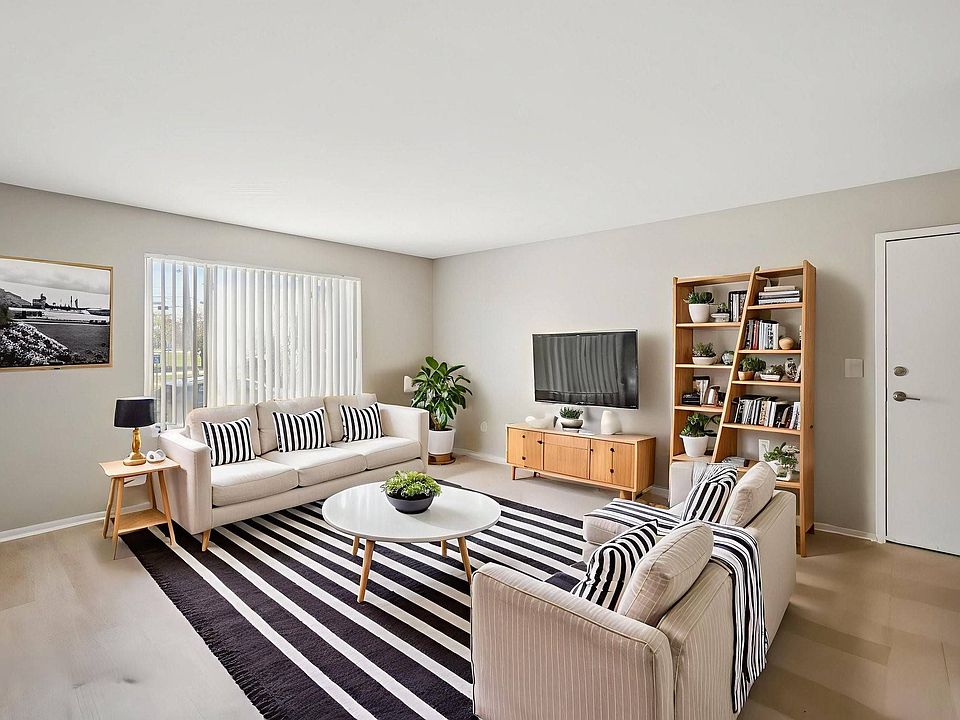 1st image of 22520 West Rd #552-101