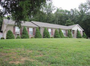 1645 Pennington Chapel Rd NW, Ramsey, IN 47166