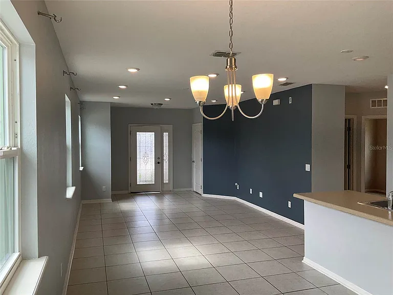 101 Hurst Ct — Photo 7