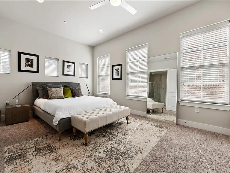 1305 Town Creek Dr #5 — Photo 16