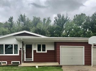 825 Fredrick Dr, El Dorado, KS 67042