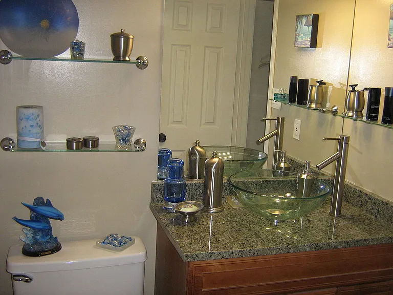 5120 Maris Ave #301 — Photo 9