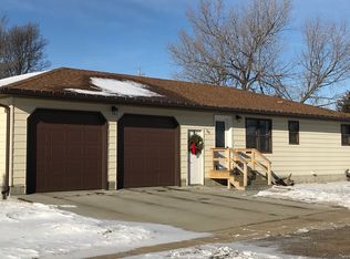 309 3rd Ave, Tulare, SD 57476