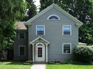 18 Laflin Ter, Pittsfield, MA 01201