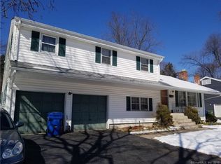 86 Robin Rd, Windsor, CT 06095