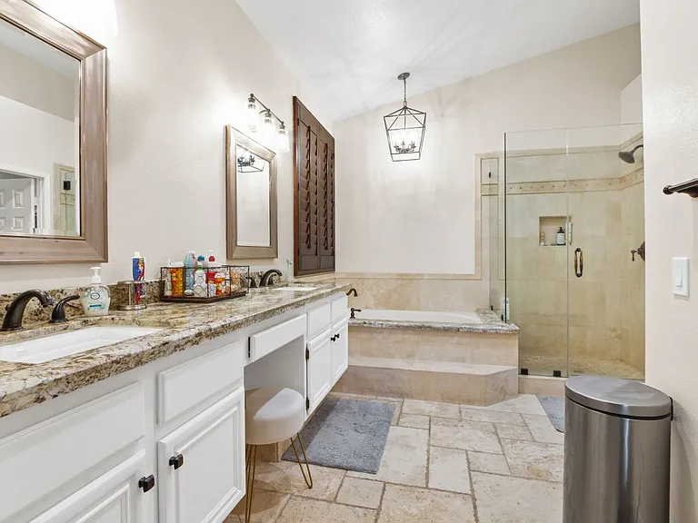 21591 Hummingbird St — Photo 12