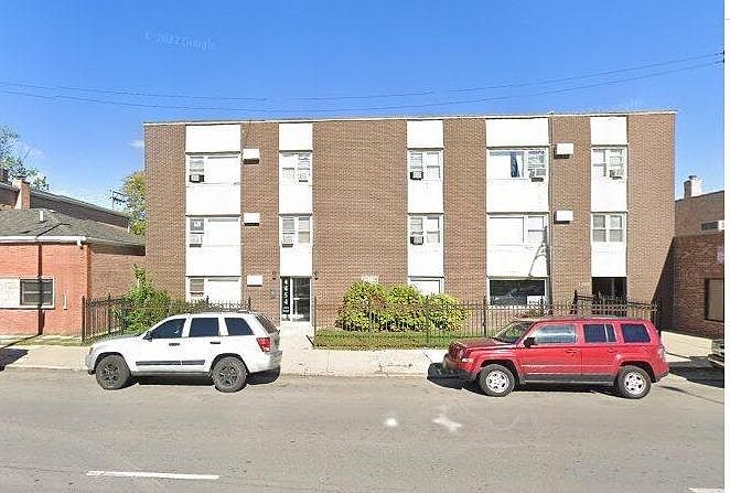1st image of 4454 S Archer Ave #3B