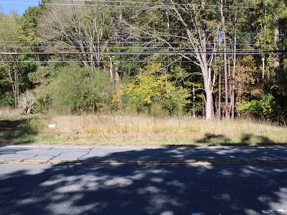 3rd image of 1411 Martin Luther King Jr Boulevard 115 #3-2