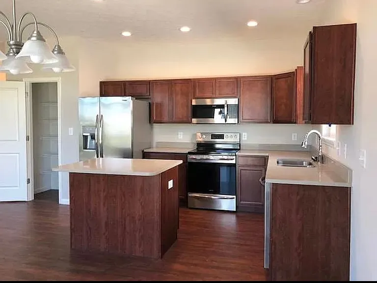 3209 Osborne Dr — Photo 6