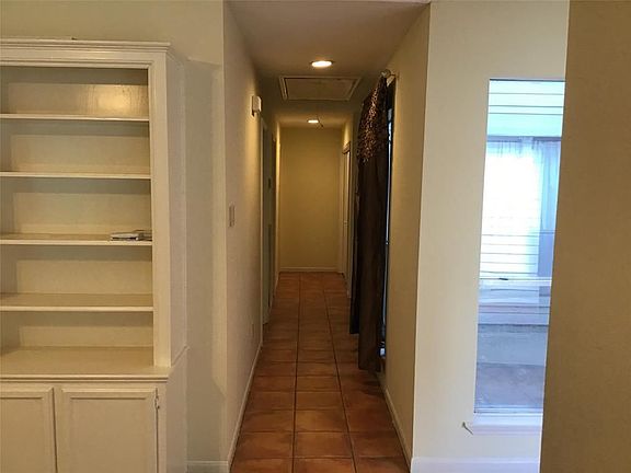 4th image of 3103 Misty Park Dr