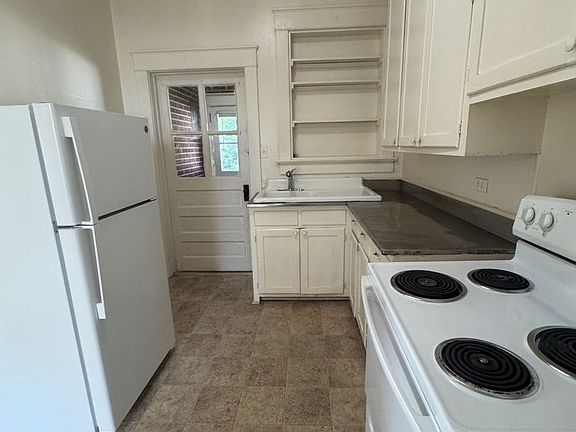4th image of 624 Grier St
