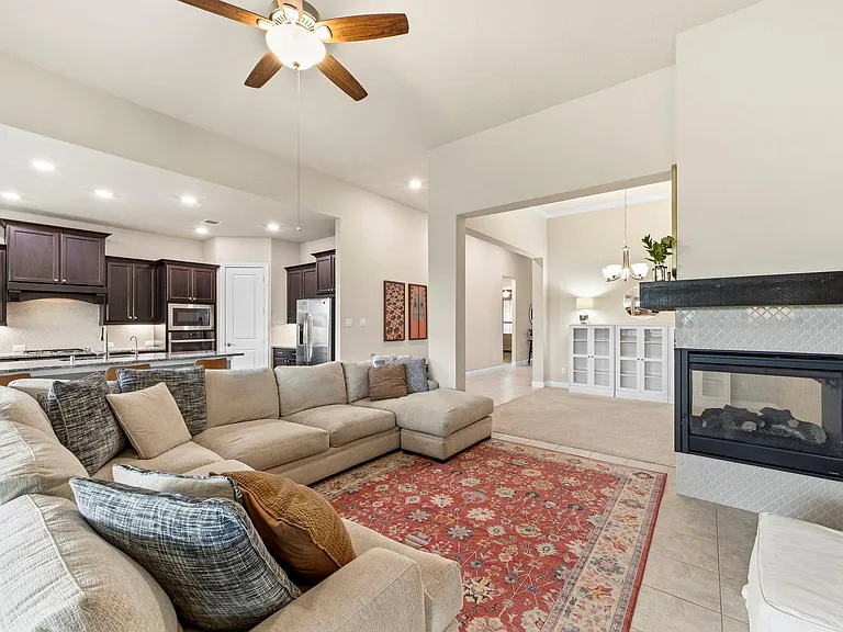 21723 Albertine Dr — Photo 12