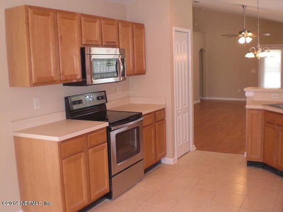 3rd image of 2409 Bentwater Dr W
