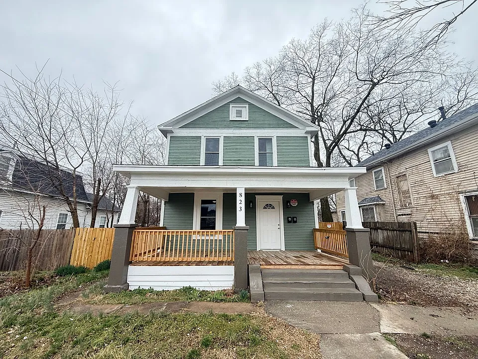823 N Main Ave