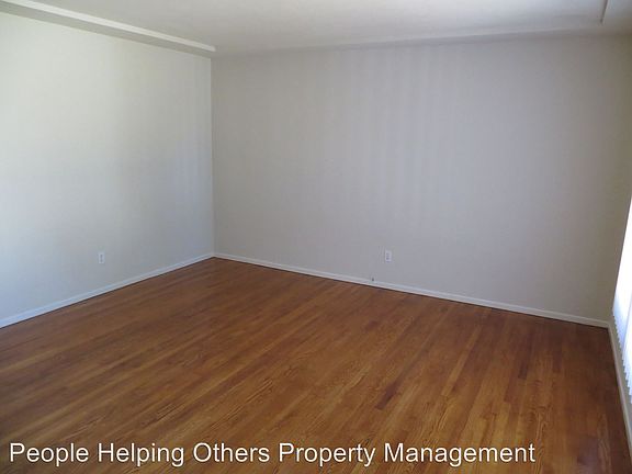 4th image of 349 Wisconsin Ave