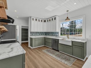 17 Four Rod Rd, Warren, ME 04864